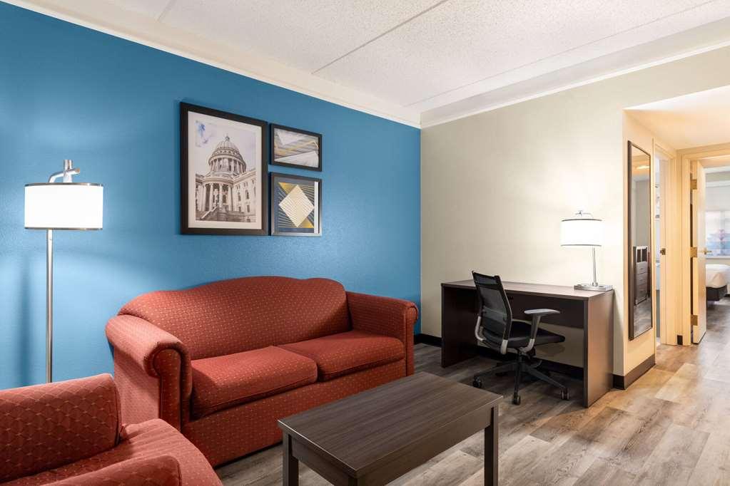 La Quinta By Wyndham Madison American Center Cameră foto